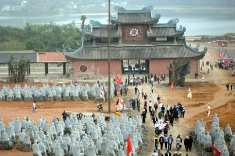 Tour Du Lịch Hà Nội – Hạ Long – Bái Đính – Tràng An – Sapa 6 Ngày